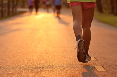 Natural Running – wieder nur eine Modeerscheinung oder eine Technik mit „Hand und Fuß“?