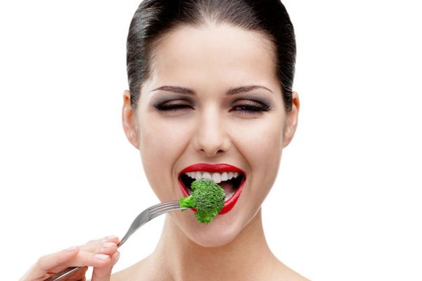 Vitamin B5 – der Geheimtipp gegen Akne und Hautalterung